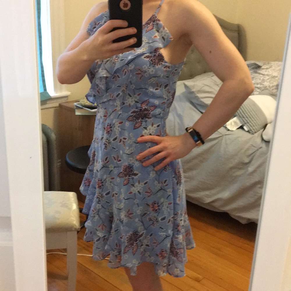Francesca’s Ruffle Dress - Picture 2 of 6
